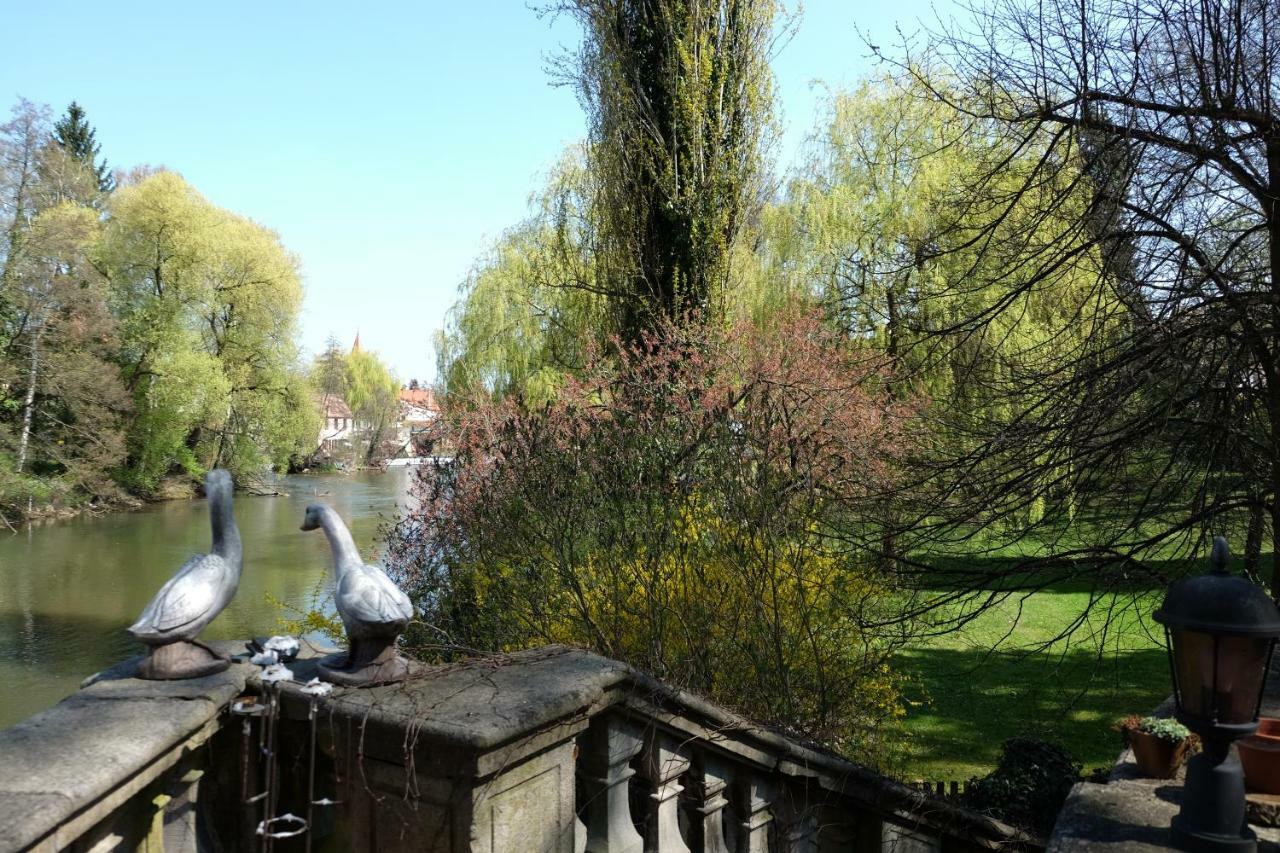 Ferienwohnung Villa Am Fluss ラウフ・アン・デア・ペーグニッツ エクステリア 写真
